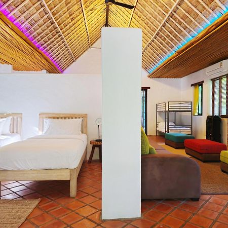Baanpong Lodge San Kamphaeng Exterior photo