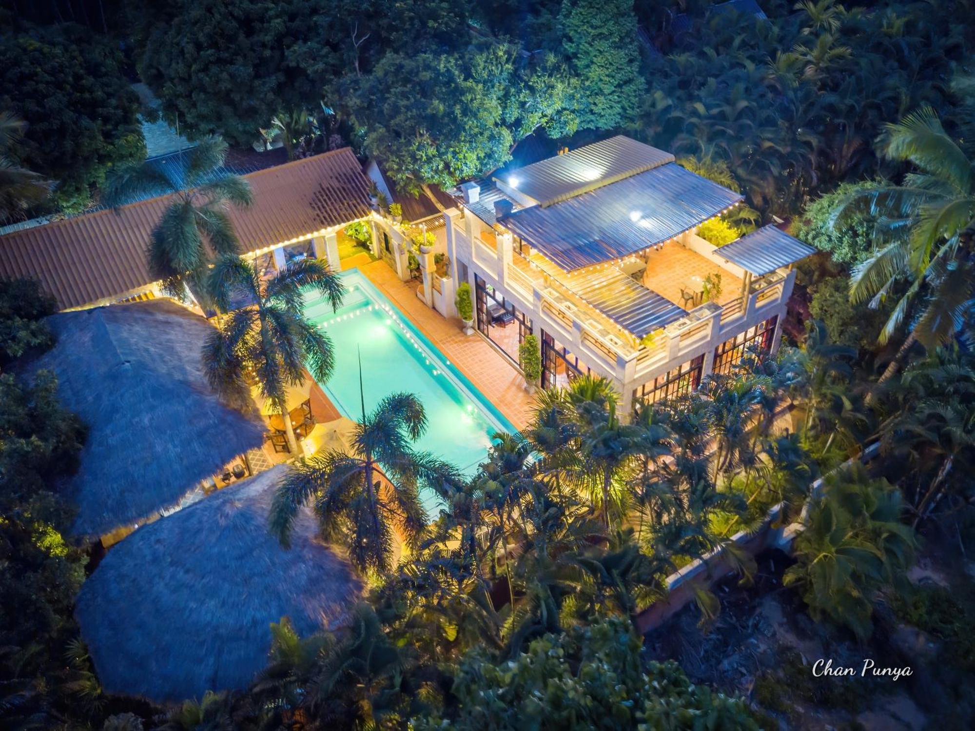Baanpong Lodge San Kamphaeng Exterior photo